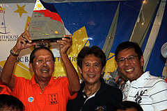 2010 Independence Day Regatta Winners Photograph Doni Altura Jun Avecilla Ricky Sandoval
